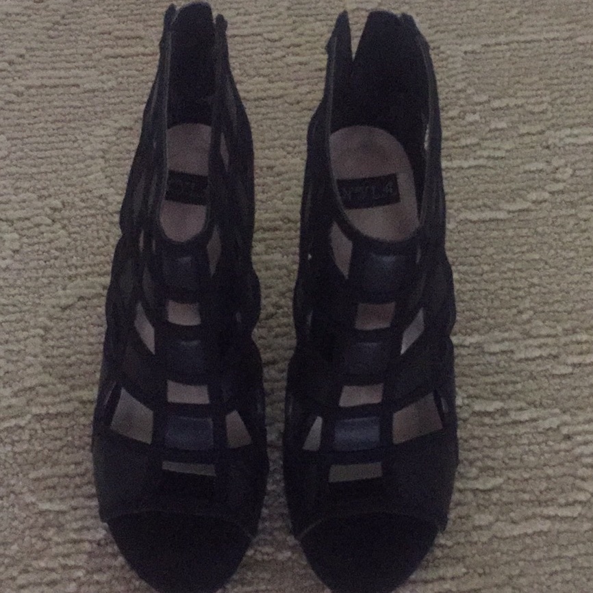 Heeled Cutout Bootie
